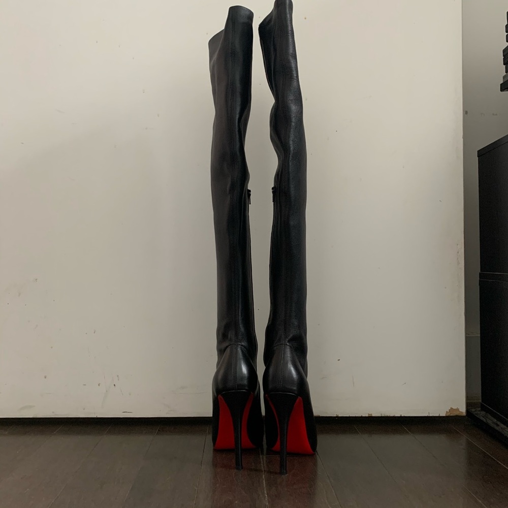Christian Louboutin Over the knee boots - Picture 6 of 11